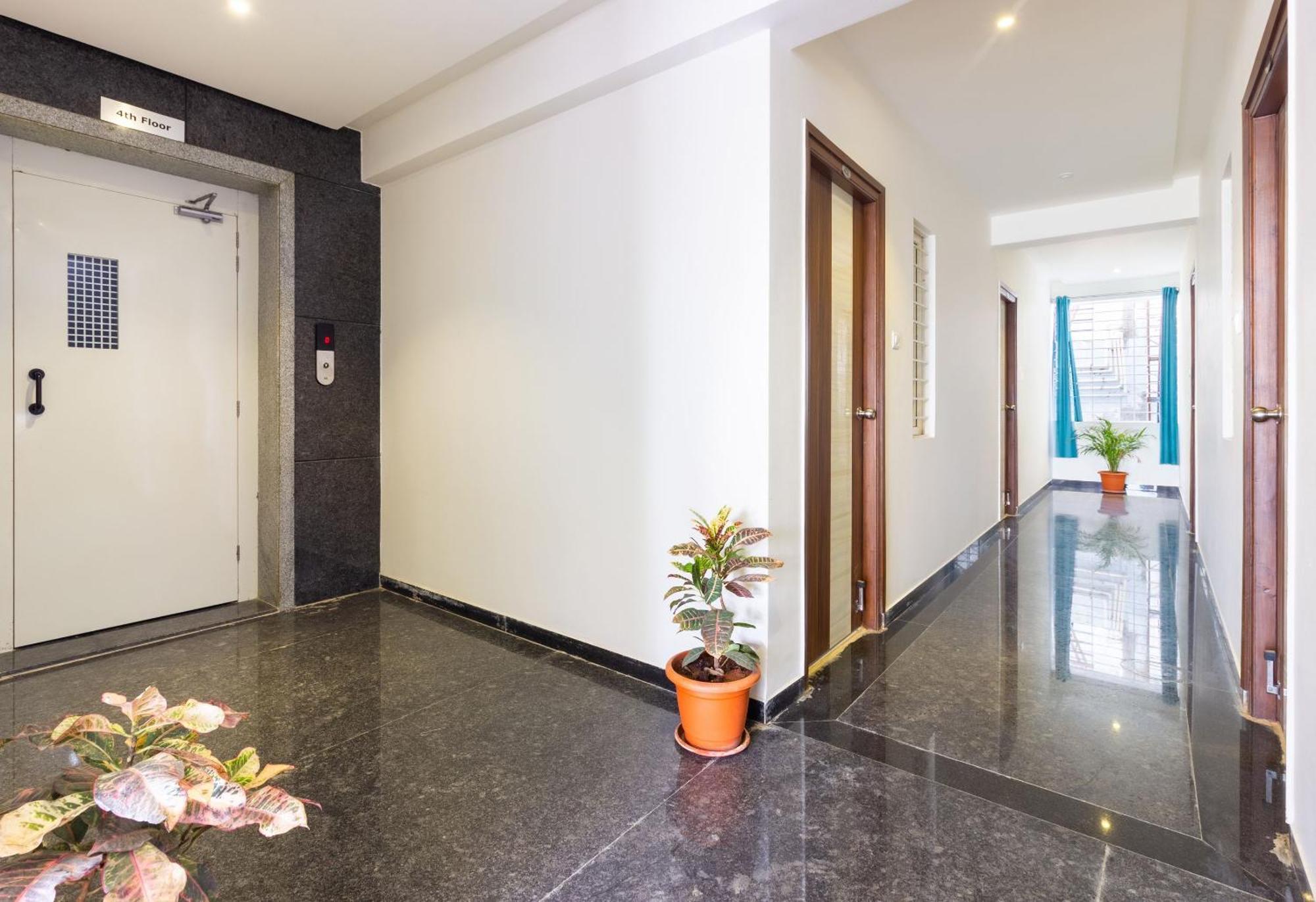 Super Hotel O Qualia Inn Kondapur Near Botanical Garden Hyderabad Exterior foto